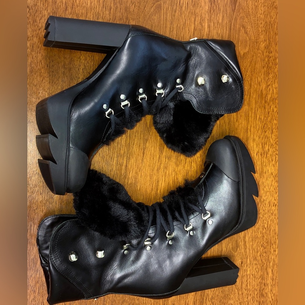 Love Moschino Women's Naplak Ankle Boots Faux Fur Black